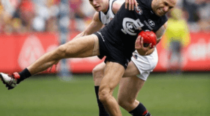Aussie Rules footballer Chris Judd injures his ACL